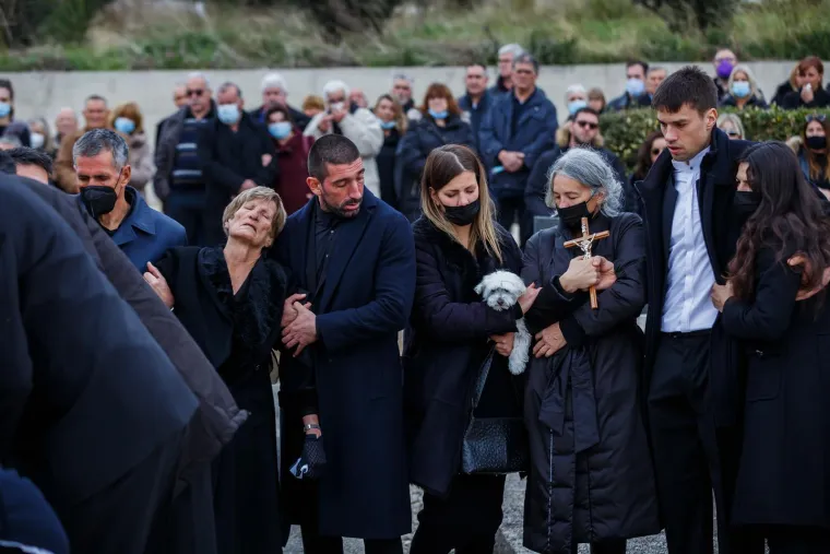 Dino Rađa, Stojko Vranković i ostali ispratili velikog Gorana Sobina na konačni počinak