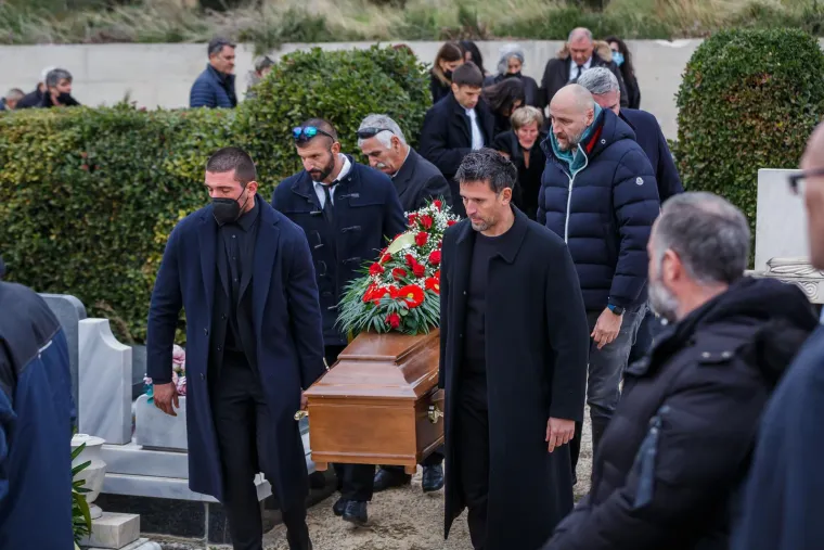 Dino Rađa, Stojko Vranković i ostali ispratili velikog Gorana Sobina na konačni počinak