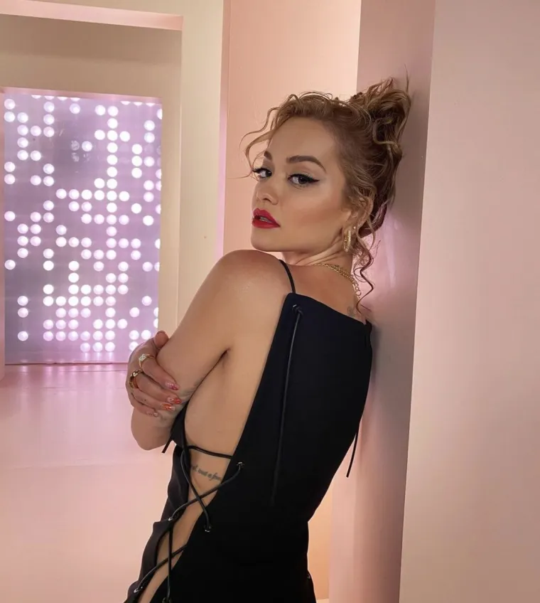 Dua Lipa je Riti Ori otela poziciju za&scaron;titnog lica Adidasa.