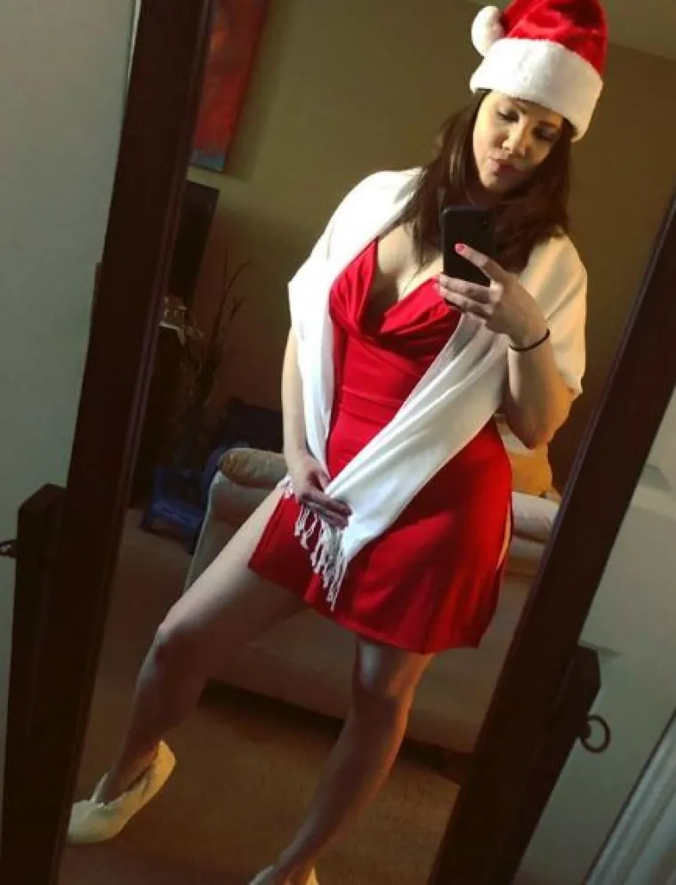 Možda su ove godine bile jako zločeste, ali i dalje strpljivo čekaju pod borom