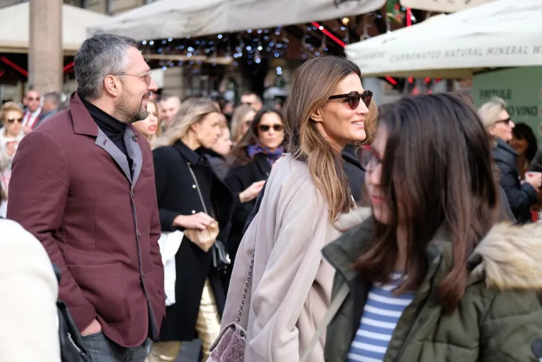 Živahan Badnjak u centru Zagreba: Prijepodne su mnogi iskoristili za &scaron;picu, među njima i brojna poznata lica