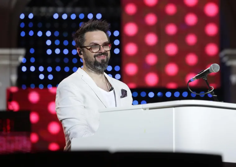 Javnost donedavno nije imala pojma da se dugogodi&scaron;nji obiteljski prijatelji strastveno ljube: 'Sretni smo, tako treba biti'