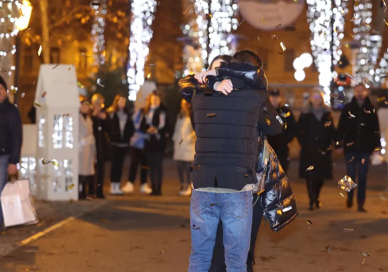 Prevalio je 800 kilometara kako bi ljubav svog života zaprosio na Adventu u Zagrebu: 'Bolji ugođaj nisam mogao ni zamisliti'
