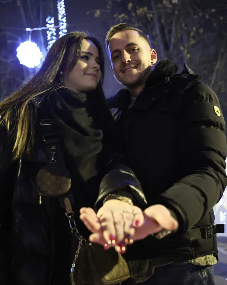 Prevalio je 800 kilometara kako bi ljubav svog života zaprosio na Adventu u Zagrebu: 'Bolji ugođaj nisam mogao ni zamisliti'