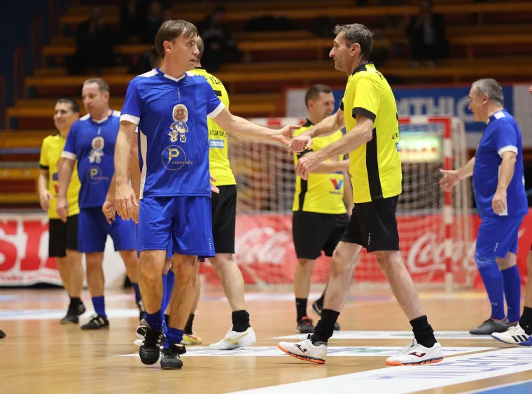 Legenda do legende: Nećete vjerovati tko se sve pojavio na kultnom turniru; Dvije ikone svojom pojavom bacile tribine u trans