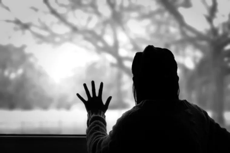 MIT: Nestala osoba je uvijek žrtva kaznenog djela.

ČINJENICA: Može se raditi o protupravnom oduzimanju slobode ili o otmici kao kaznenom djelu. Međutim razlozi nestanka određene osobe mogu biti duševno oboljenje, ekonomski razlozi, društveni problemi, bijeg pred zakonom ili izbjegavanje preuzimanja drugih odgovornosti.