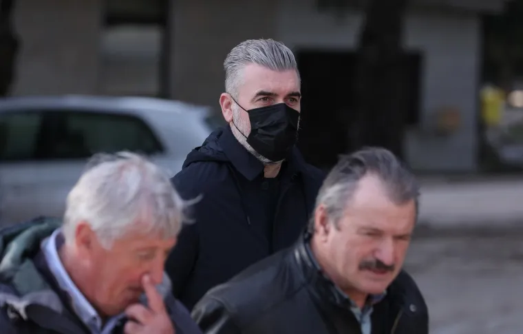 Brojna poznata lica na posljednjem ispraćaju: Od legendarnog Cape oprostili se Niko Kranjčar, Pletikosa, Kukoč...