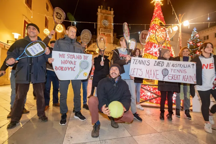 Nećete vjerovati &scaron;to se dogodilo u Donatovom gradu na pravoslavni Badnjak: Srbi odu&scaron;evljeni potezom građana
