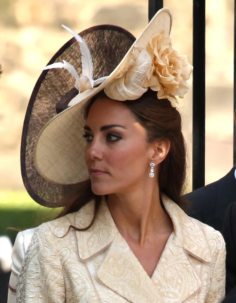 Princeza koja voli kr&scaron;iti protokole slavi 40.: Od &scaron;kolarke do vojvotkinje - evo kako se mijenjala