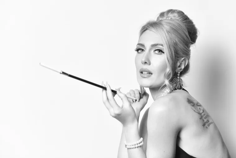 Audrey Hepburn joj nije niti do koljena: Ovakvu Ivanu Mišerić još nismo vidjeli