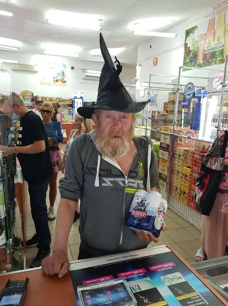 Eto ti veselja kada se Slaveni dokopaju društvenih mreža: 'Mi nismo država, mi smo stanje duha i uma'
