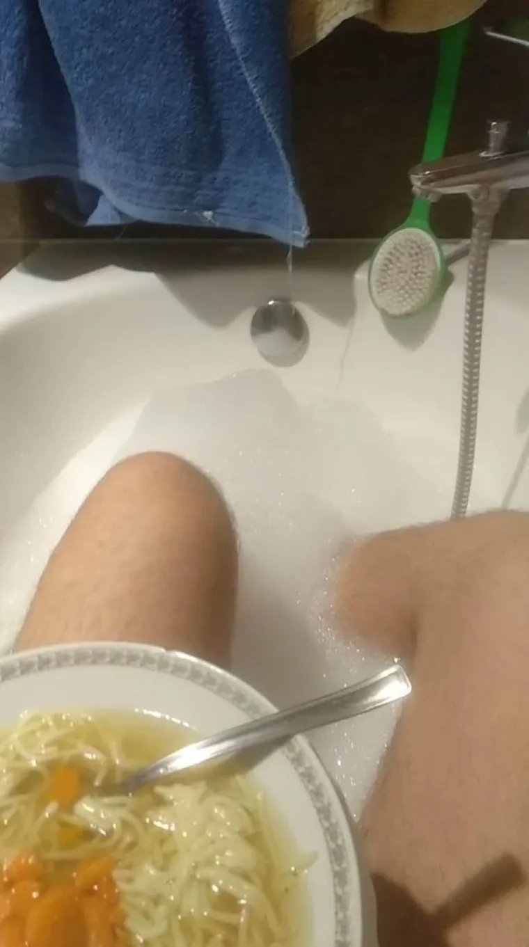 Eto ti veselja kada se Slaveni dokopaju dru&scaron;tvenih mreža: 'Mi nismo država, mi smo stanje duha i uma'