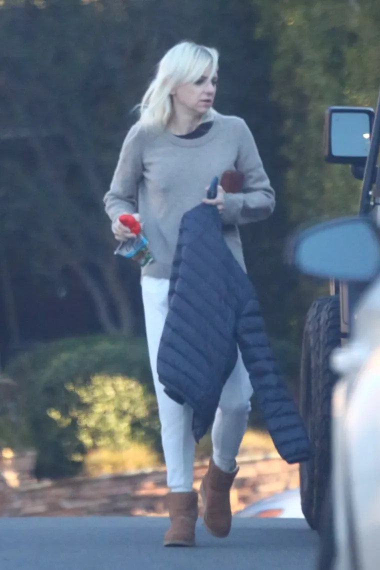 Miljenik Hollywooda ju je slomio, sreću je našla s drugim, a sad je iznenadila i paparazze