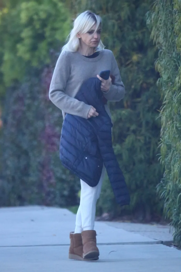 Miljenik Hollywooda ju je slomio, sreću je našla s drugim, a sad je iznenadila i paparazze