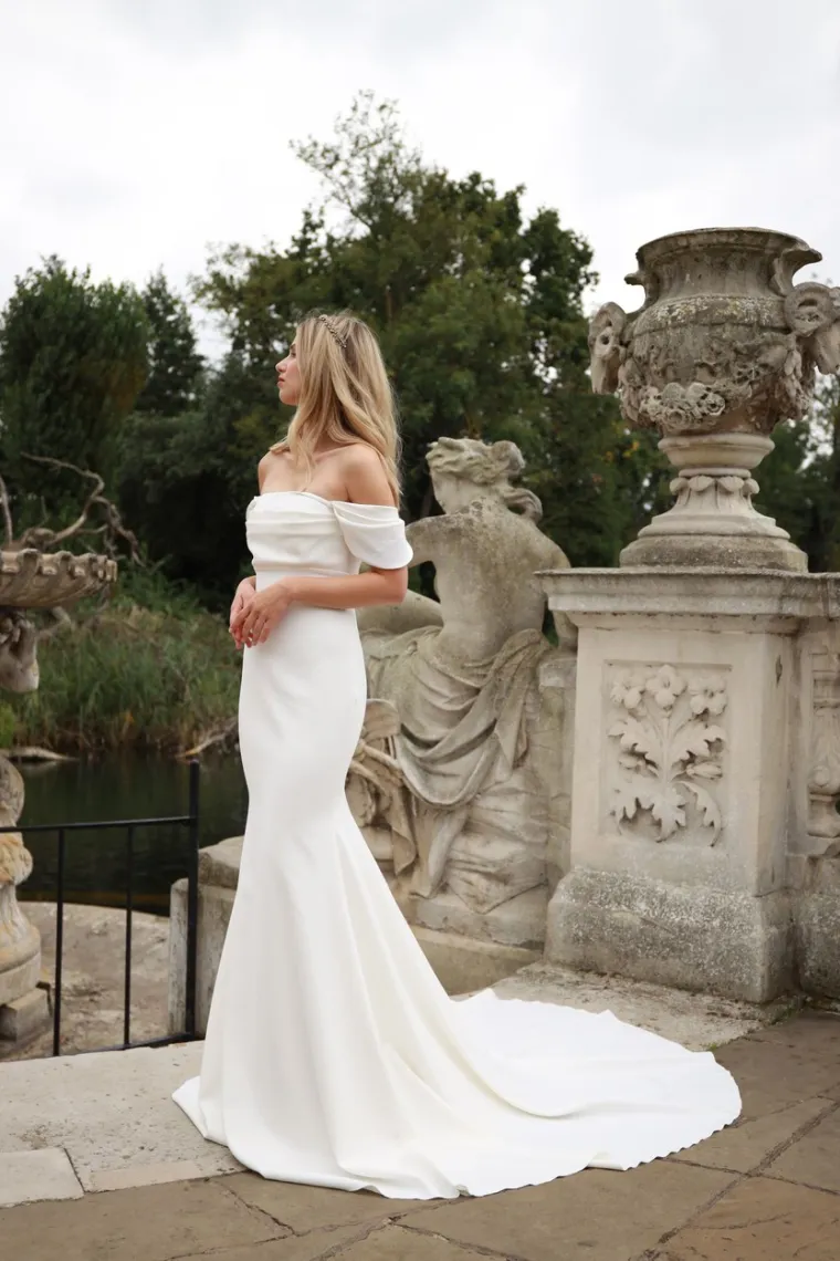 Najljep&scaron;e vjenčanice za modernu mladenku: Krinoline su out, slavi se zavodljivost ženske siluete!