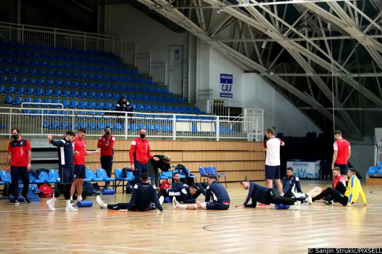 Pogledajte kako je izgledao trening Kauboja uoči okr&scaron;aja sa Srbima