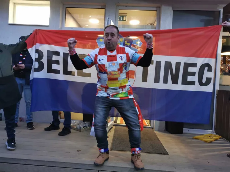 Jeste li primijetili što je hrvatski navijač imao na majici sinoć? Privukao je veliku pozornost