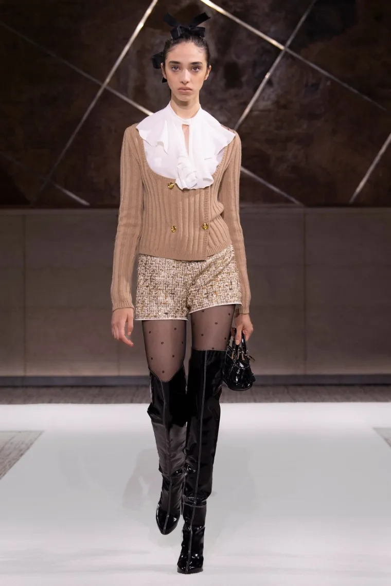 Toliko tkanine, a pokriva tako malo: Nožice na sunce, slavni dizajner usudio se ono &scaron;to mnogi ne bi ni u snu!