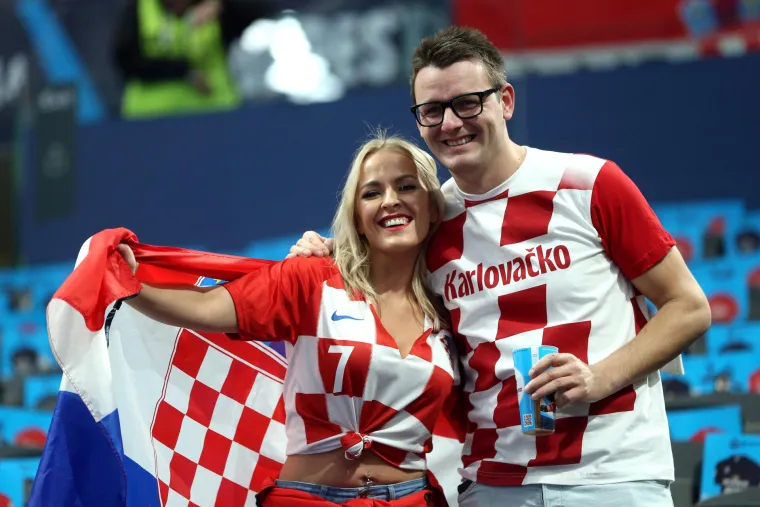 Navijači Hrvatske dobre volje uoči susreta s Crnom Gorom