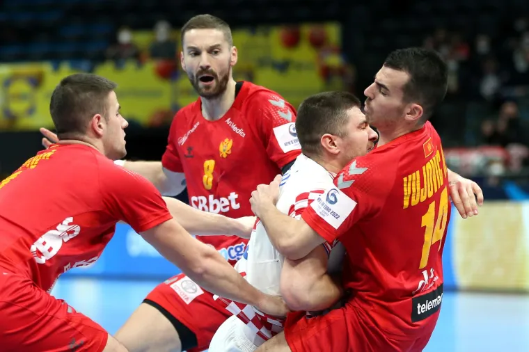 Crnogorci u transu, pogledajte &scaron;to pi&scaron;u njihovi portali nakon &scaron;to su rasturli Hrvatsku