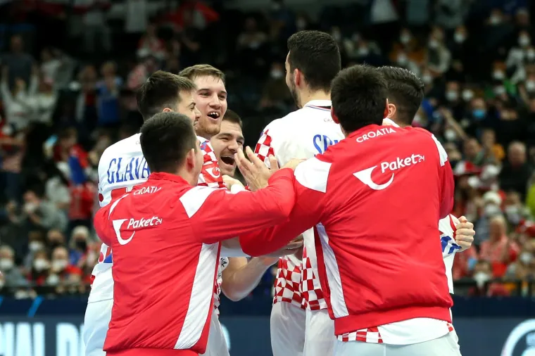 Prizori skrivaju veliku tajnu na&scaron;e reprezentacije: Ovo će vam dati odgovor na najveće hrvatsko pitanje ovog Eura