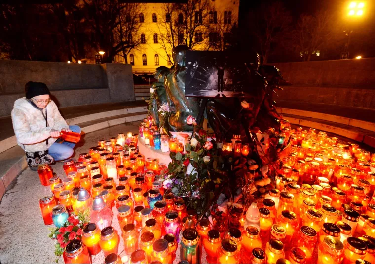Zagrepčani se opraštaju od Akija Rahimovskog.