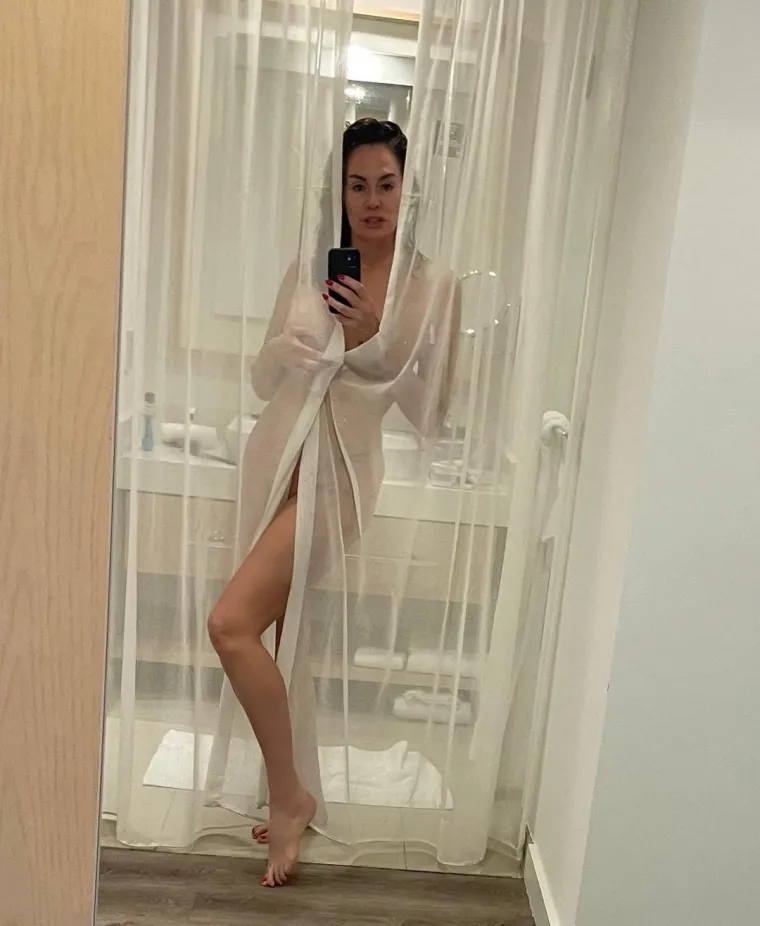 Mnogi njezini britanski klijenti inzistirali su na tome da će se brak ipak oporaviti ako njihove žene saznaju.