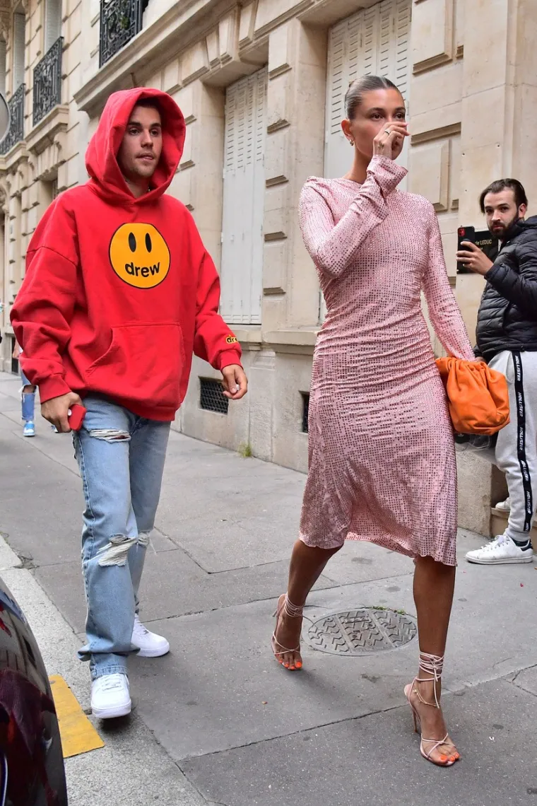 Paparazzi su Justina i Hailey u par navrata uhvatili kako se svađaju u javnosti, a manekenkini fanovi strahuju da će je Bieber &quot;koštati glave&quot; te da će je psihički uništiti kao i Selenu Gomez.