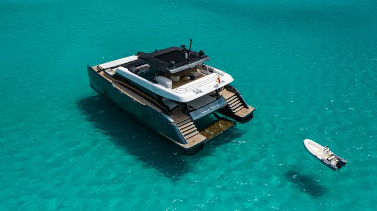 Osvajač 21 Grand Slama živi glamurozno: Ima čarobnu vilu, bajkovitu plažu iz snova, avion i 'super jahtu'; Jednu stvar posebno voli