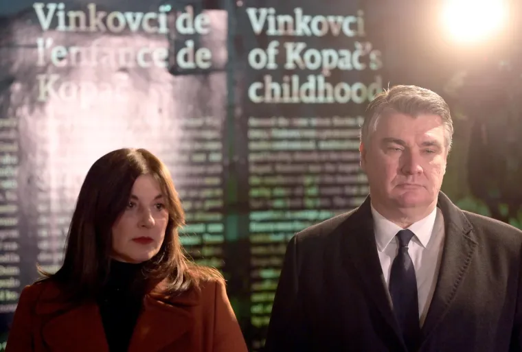 Milanović nema šanse kraj svoje prve dame: I ovaj put je u njezinoj sjeni, a najveći hit su moćne 'combat' čizme