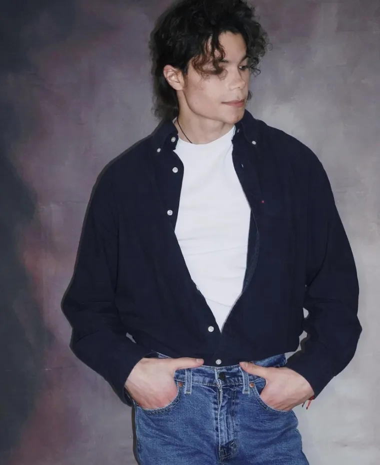 Ne, ovo nije Michael Jackson! Tip je pljunuti kralj popa, ali tvrdi: 'Nisam se operirao'