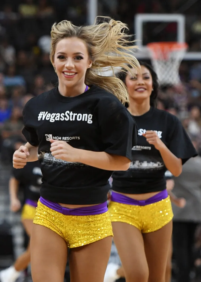 Cheerleadersice nastupaju: Evo ne&scaron;to vruće, gipko, lijepo i zdravo za dobro jutro