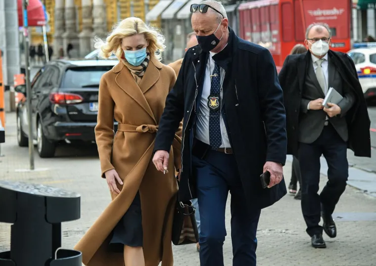 Natalija Prica dolazi na sjednicu  Predsjedni&scaron;tva Stranke rada i solidarnosti. 