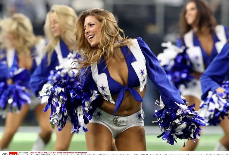 '&Scaron;to droljastije izgleda&scaron;, to će&scaron; lak&scaron;e upasti u cheerleaders ekipu, to je tako. Seksualno smo izložene'