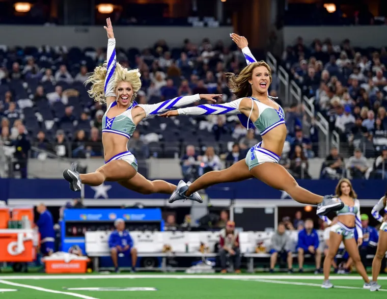 '&Scaron;to droljastije izgleda&scaron;, to će&scaron; lak&scaron;e upasti u cheerleaders ekipu, to je tako. Seksualno smo izložene'