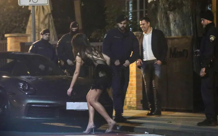 Usred slavlja nastala drama: Barbari Ljiljak zbog rođendanskog Porschea banula policija!