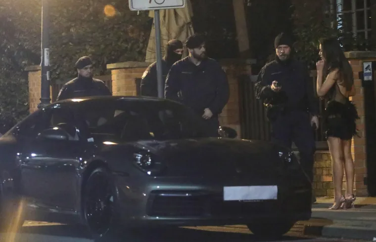Usred slavlja nastala drama: Barbari Ljiljak zbog rođendanskog Porschea banula policija!
