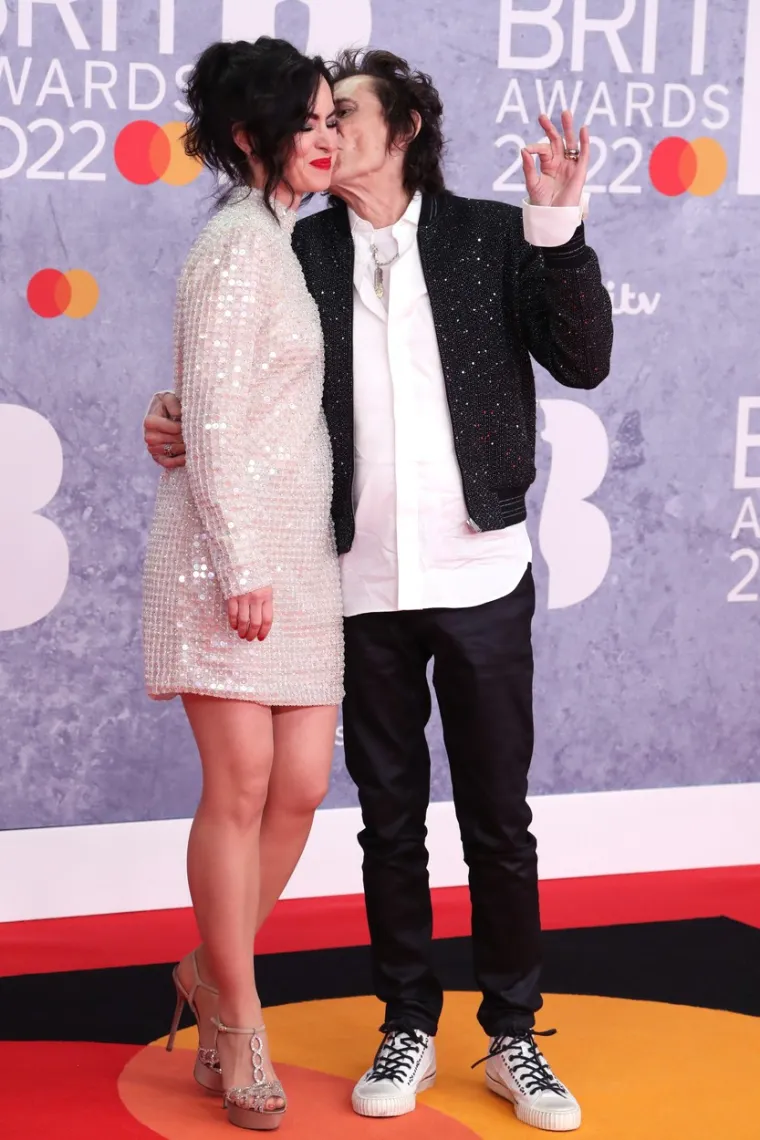 Sally Wood i Ronnie Wood.