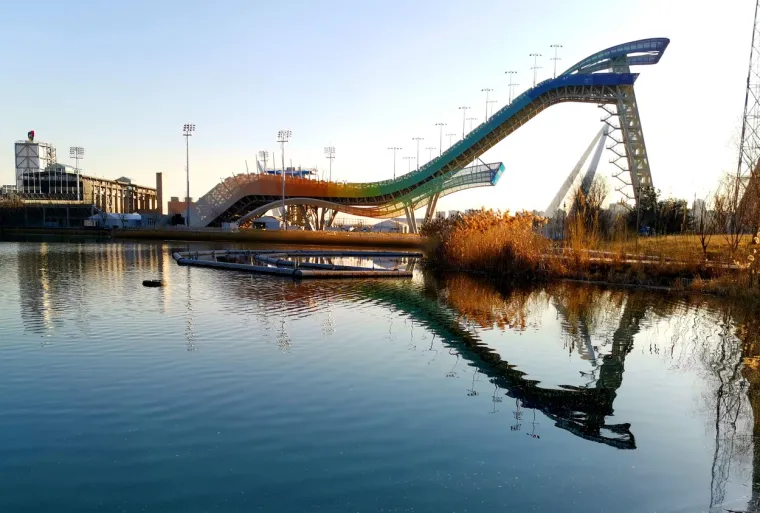 Jezivije slike s Olimpijskih igara nećete vidjeti. Bizarna skijaška staza iz Pekinga smještena je usred propale nuklearne elektrane