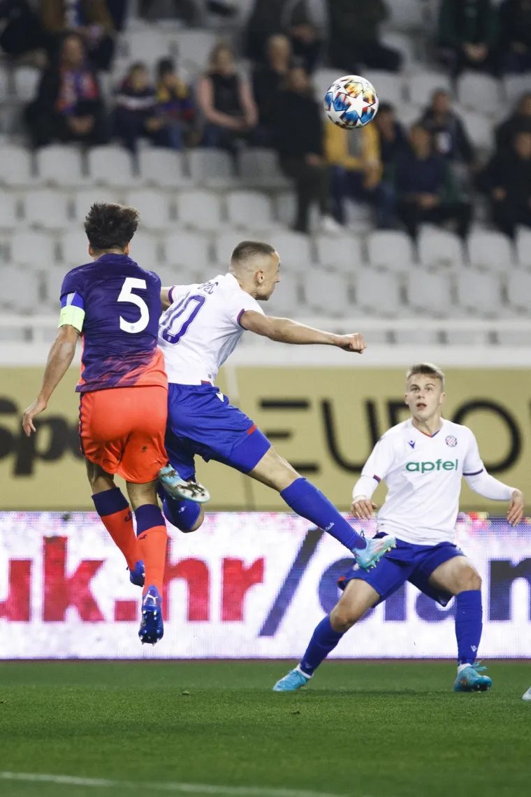 Na poljudskim tribinama osvanula specijalna poruka Ivanu Peri&scaron;iću