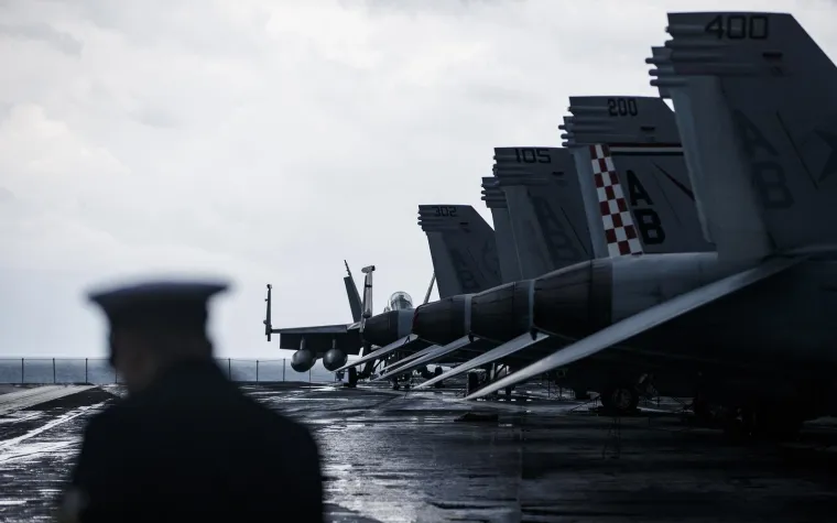 Ovo je pogled iznutra na H.S.Trumana: Dug je 333 metra, a visok poput zgrade od 24 kata. Na njemu je vi&scaron;e od 6000 vojnika