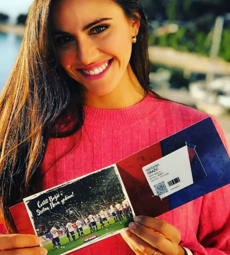 O Hajduče, navijačice su tvoje uvik uz te: Uz podr&scaron;ku ovih vatrenih Torcida&scaron;ica, 'Bili' bi mogli i do trofeja