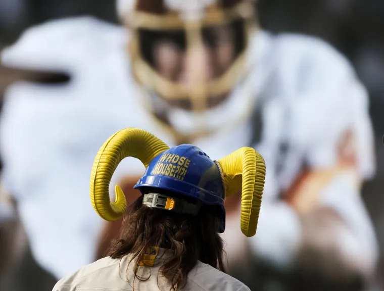 Rekordan 56. Super Bowl: Prokockano više od 7,6 milijardi dolara, pojedeno više od milijardu pilećih krilaca; Reklama od 30 sekundi koštala sedam milijuna dolara