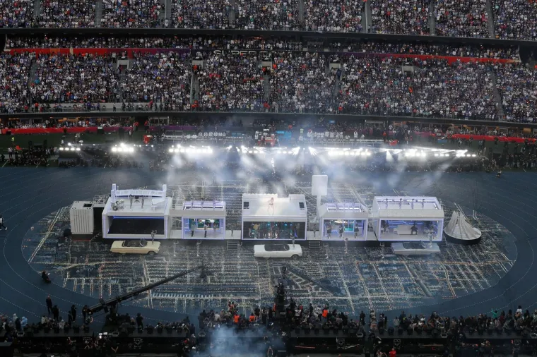 Rekordan 56. Super Bowl: Prokockano vi&scaron;e od 7,6 milijardi dolara, pojedeno vi&scaron;e od milijardu pilećih krilaca; Reklama od 30 sekundi ko&scaron;tala sedam milijuna dolara