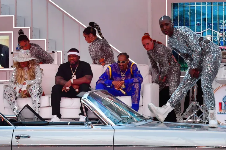 Rekordan 56. Super Bowl: Prokockano vi&scaron;e od 7,6 milijardi dolara, pojedeno vi&scaron;e od milijardu pilećih krilaca; Reklama od 30 sekundi ko&scaron;tala sedam milijuna dolara