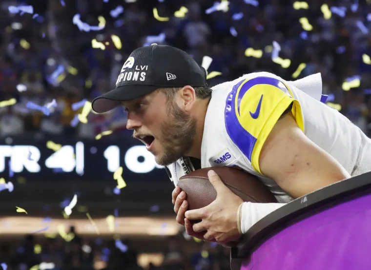 Rekordan 56. Super Bowl: Prokockano vi&scaron;e od 7,6 milijardi dolara, pojedeno vi&scaron;e od milijardu pilećih krilaca; Reklama od 30 sekundi ko&scaron;tala sedam milijuna dolara