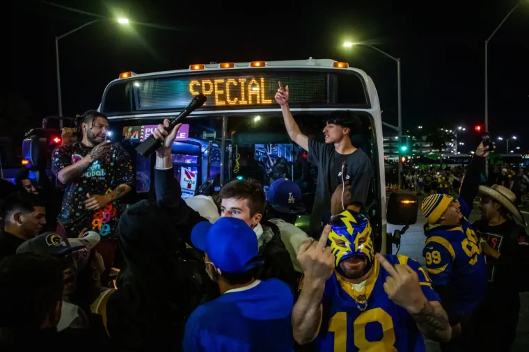 Ludi Snoop Doggy Dogg uhvaćen u nezgodnom trenutku na 56. Super Bowlu: Evo &scaron;to radi kad misli da nitko ne gleda