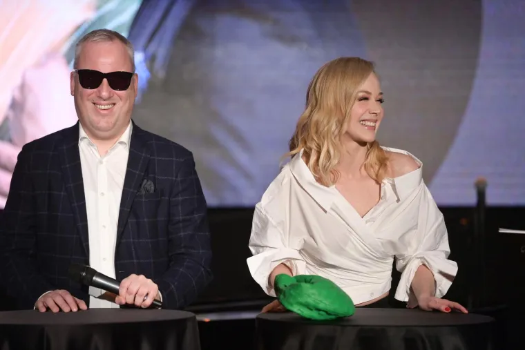 Ovakvu je jo&scaron; niste vidjeli: Jelena Rozga posebno je blistala na promociji novog albuma Sa&scaron;e Matića