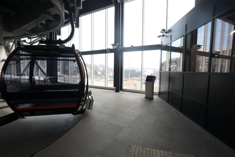 Žičarom na Sljeme: Pogledajte slike s probne vožnje skupocjenom ljepoticom