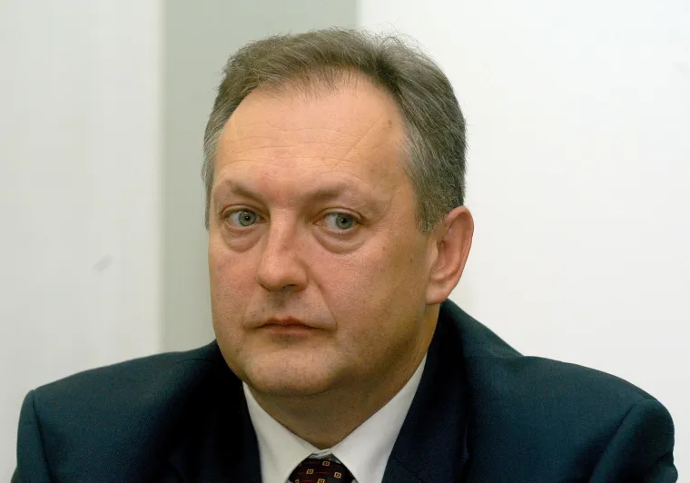 INSTITUT ZA SIGURNOST ZAGREB - direktor Marinko Papuga (HDZ) - Bruto: 17.958 kuna, Neto: 10.778 kuna
